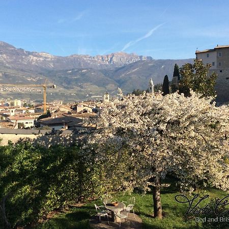 Vista Castello Bed and Breakfast Rovereto  Exteriör bild
