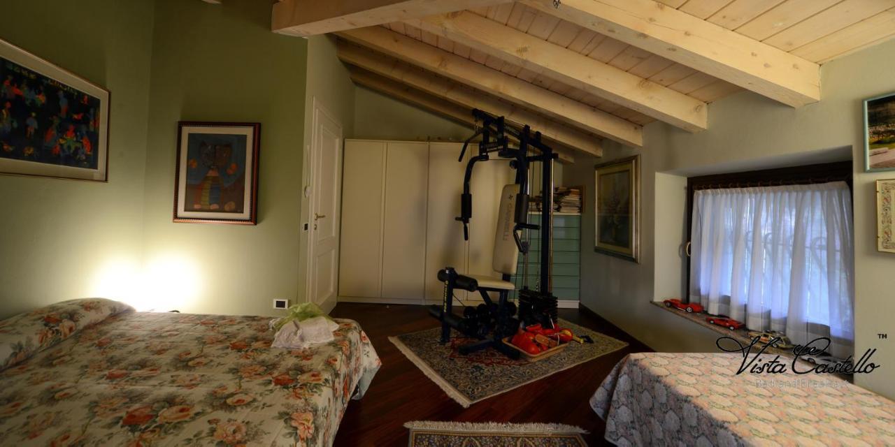 Vista Castello Bed and Breakfast Rovereto  Exteriör bild