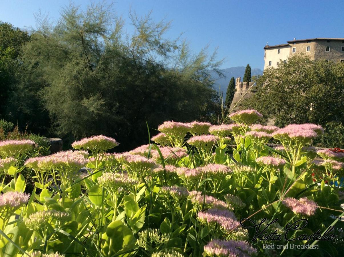 Vista Castello Bed and Breakfast Rovereto  Exteriör bild